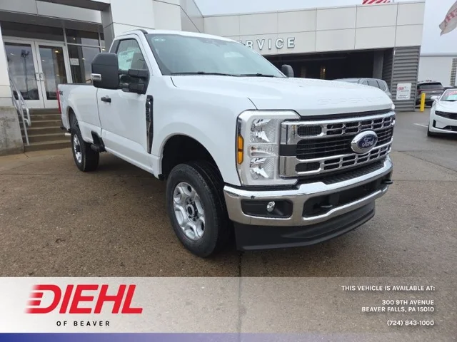 2026 Ford Super Duty F-350® XLT