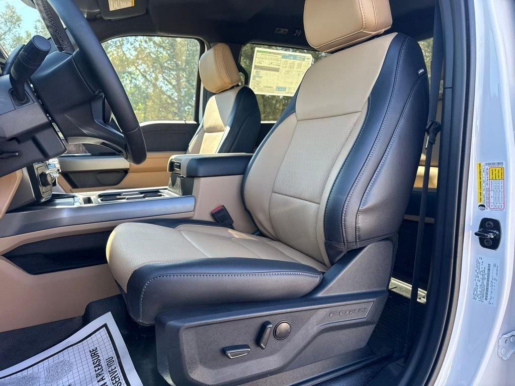 New 2026 Oxford White Ford Lariat image 14