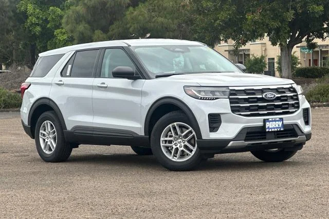 2026 Ford Explorer's photo