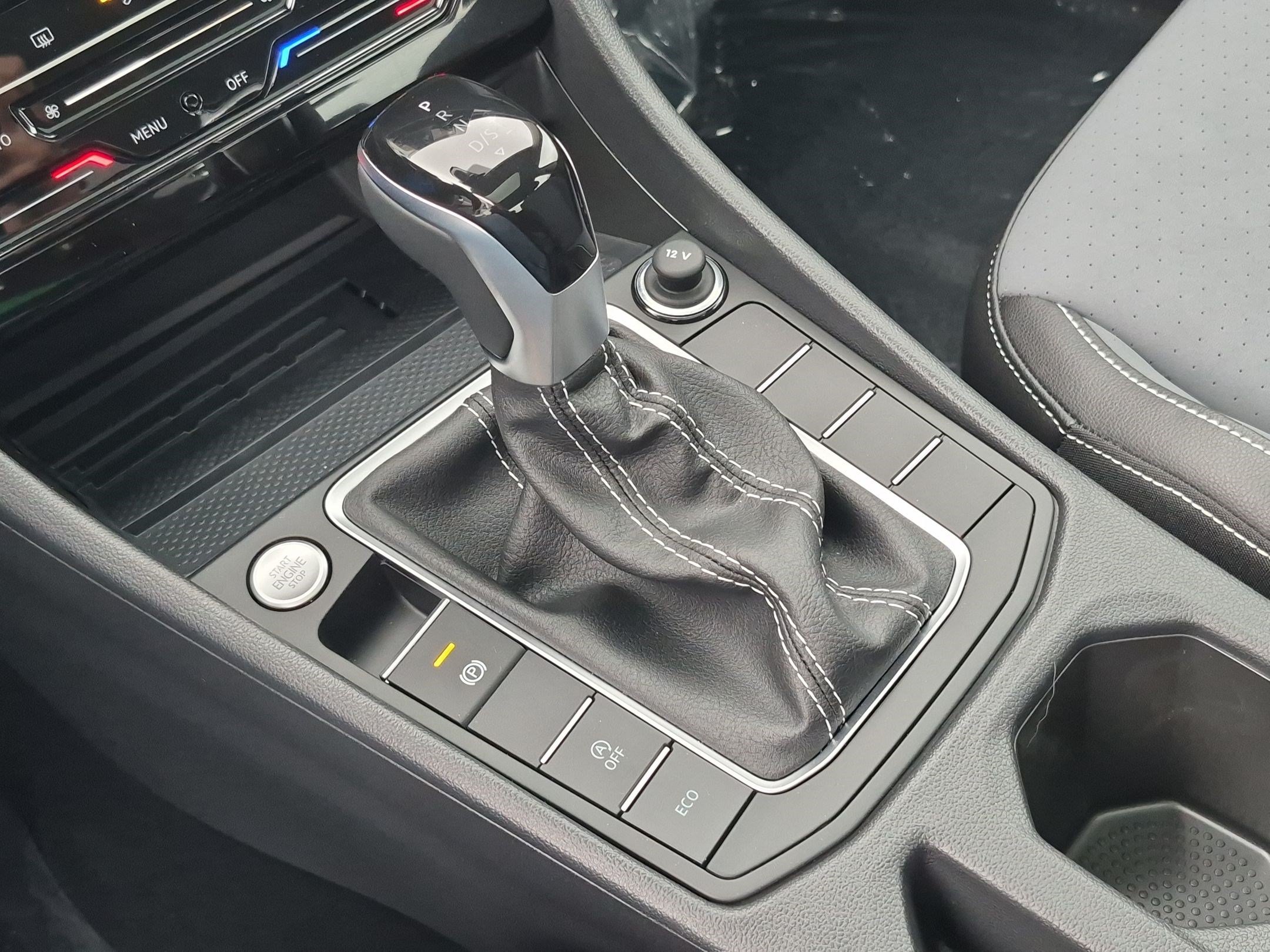 New 2027 Gray Volkswagen SE image 12