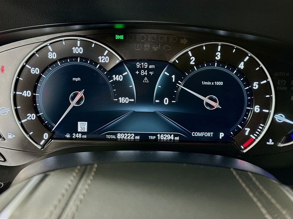 Used 2019 Bluestone Metallic BMW 530i image 12
