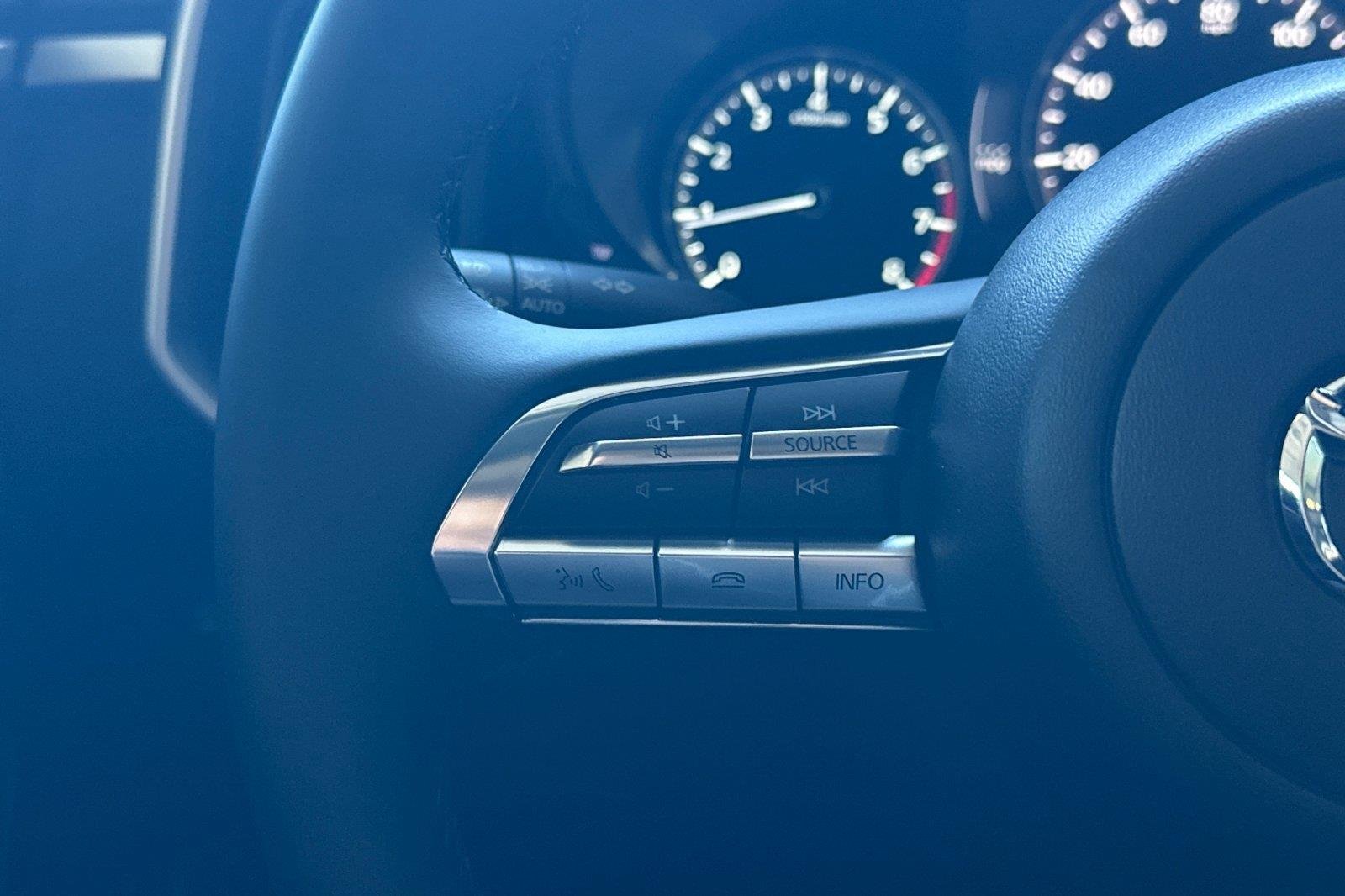 New 2026 Wind Chill Pearl Mazda 2.5 S Preferred image 27