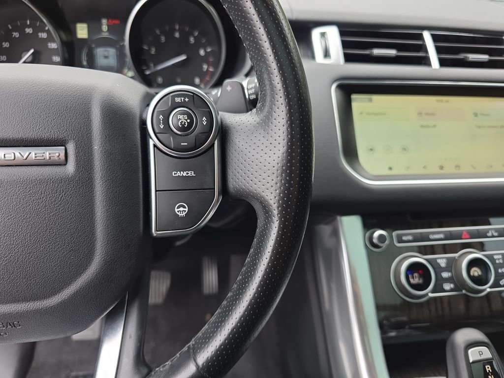 Used 2017 Black Land Rover 5.0L V8 Supercharged image 19