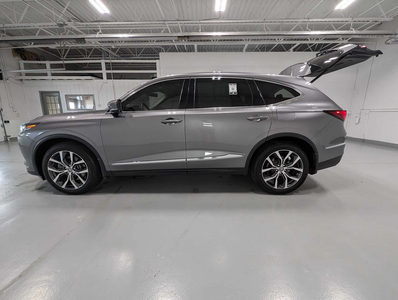 Certified Used 2022 Liquid Carbon Metallic Acura SH-AWD TECH image 12
