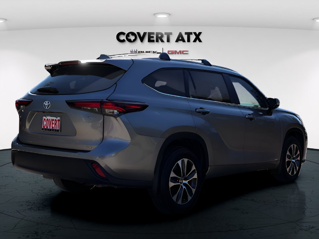 2026 Toyota Highlander XLE - Photo 6