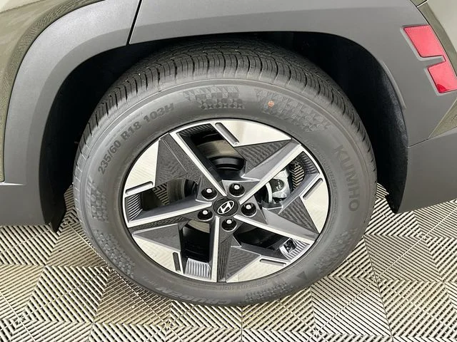 New 2026 Hyundai TUCSON SEL