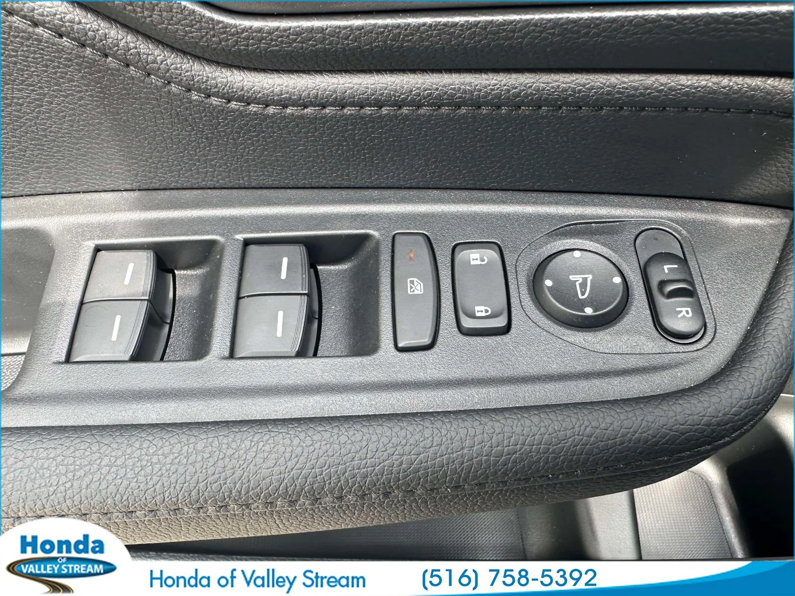 2026 Honda Odyssey EX-L - Photo 16