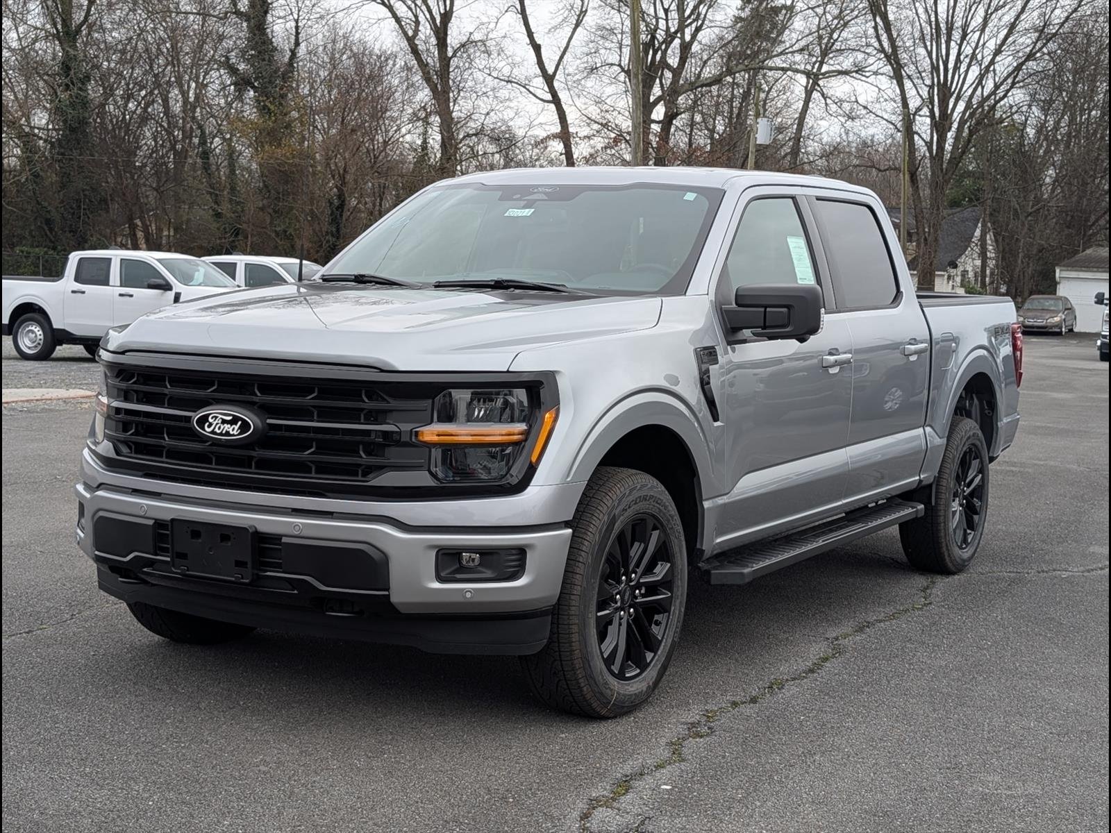 New 2026 Iconic Silver Metallic Ford XLT image 1