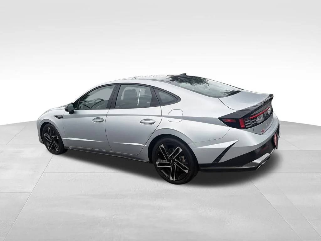 Certified Used 2025 Silver Hyundai N Line image 9