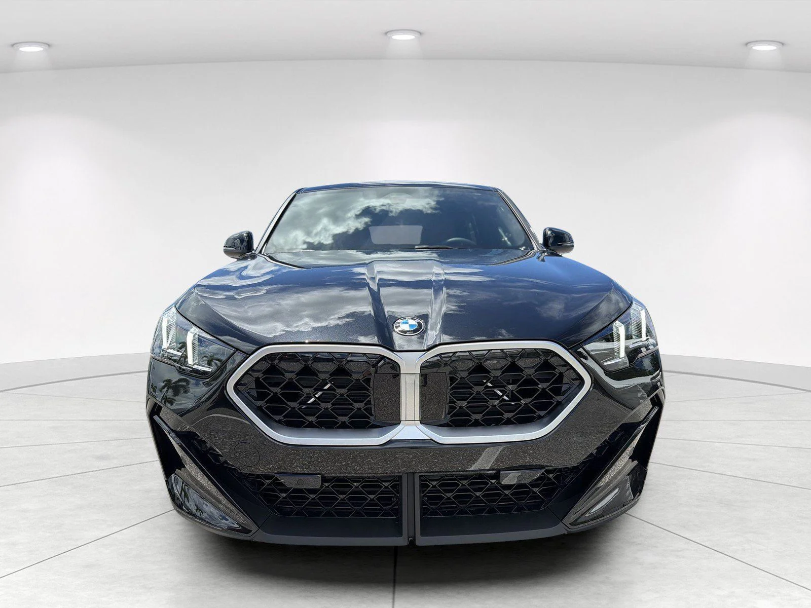New 2027 Black Sapphire Metallic BMW  image 2