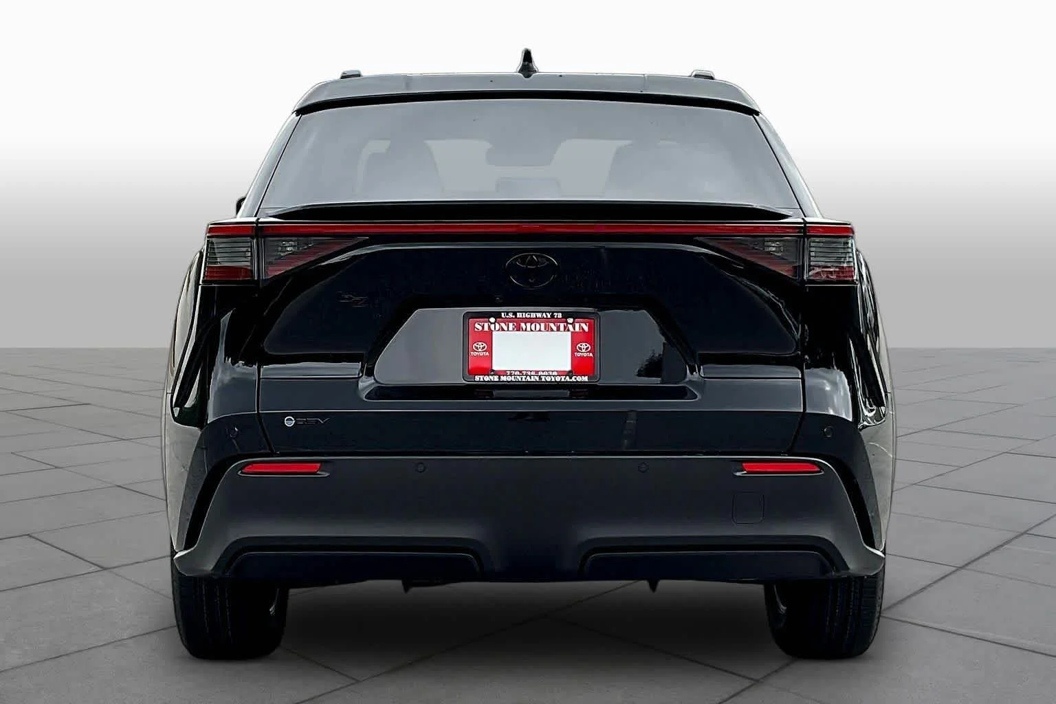 New 2026 Midnight Black Metallic Toyota XLE image 4