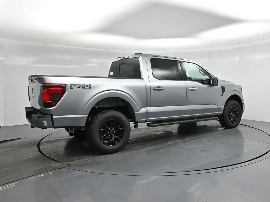 New 2026 Iconic Silver Metallic Ford XLT image 24