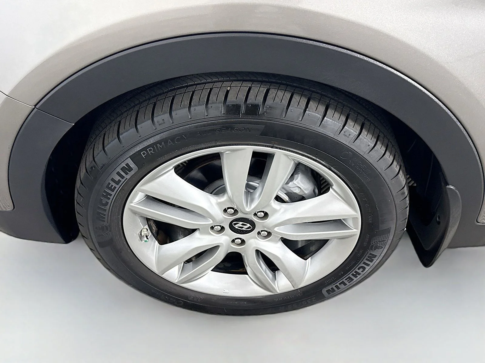Used 2016 Gray Hyundai 2.0T image 34