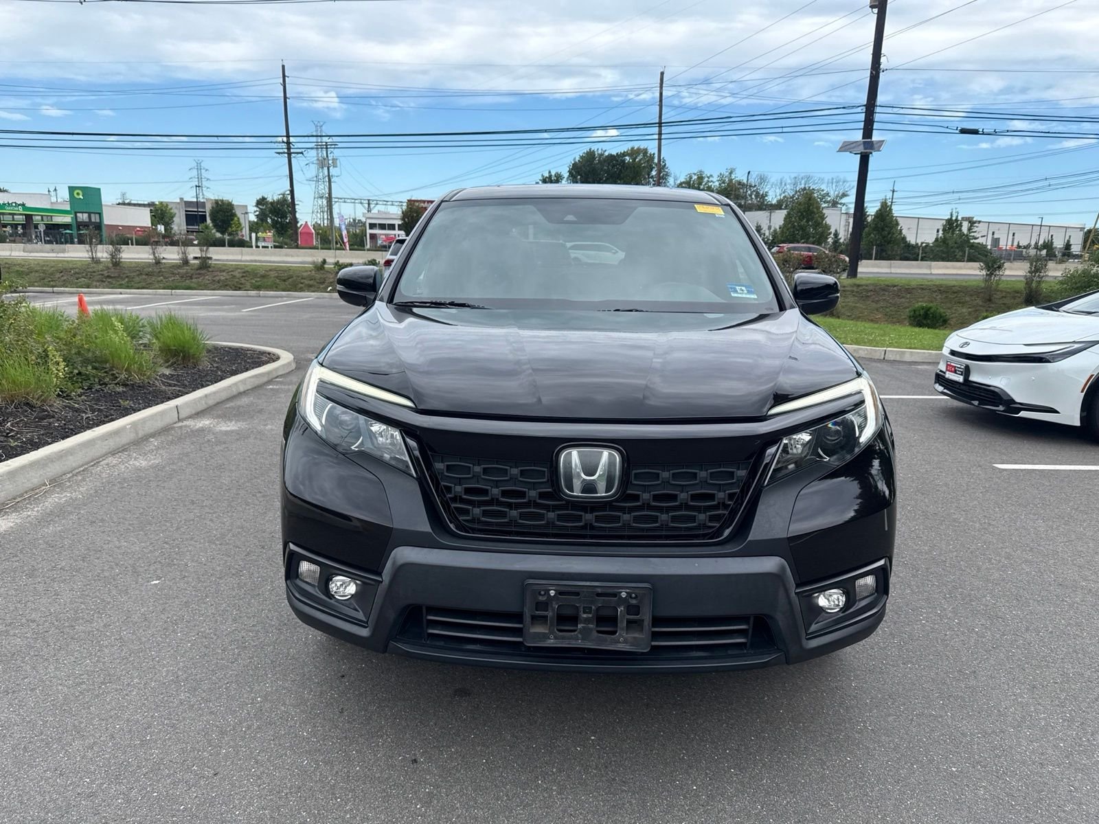 Used 2020 Black Honda EX-L image 2