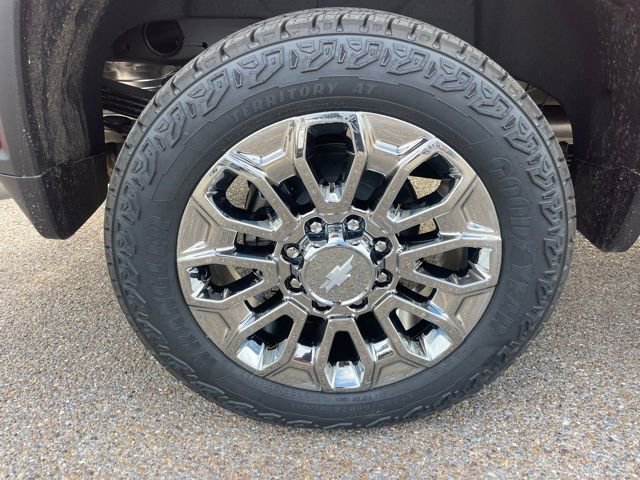 2025 Chevrolet Silverado 2500 HD LT - Photo 8