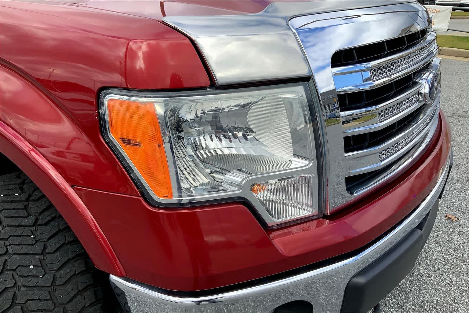 Used 2013 Ruby Red Metallic Tinted Clearcoat Ford Lariat image 26
