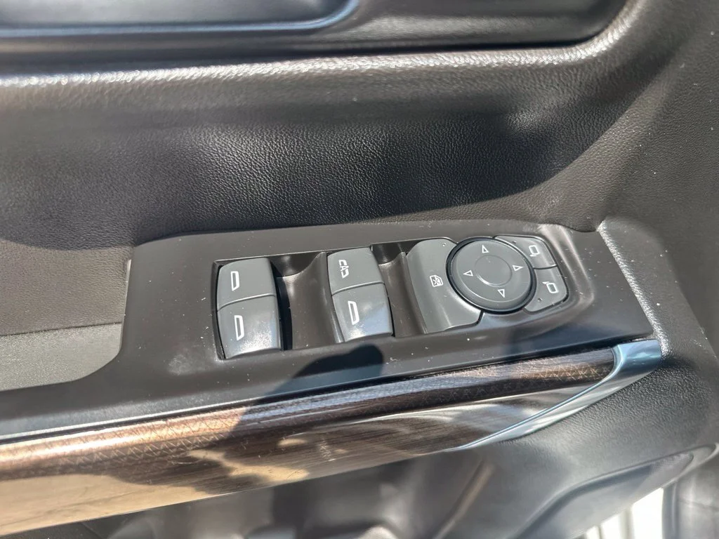 Certified Used 2020 Silver Chevrolet LT image 7