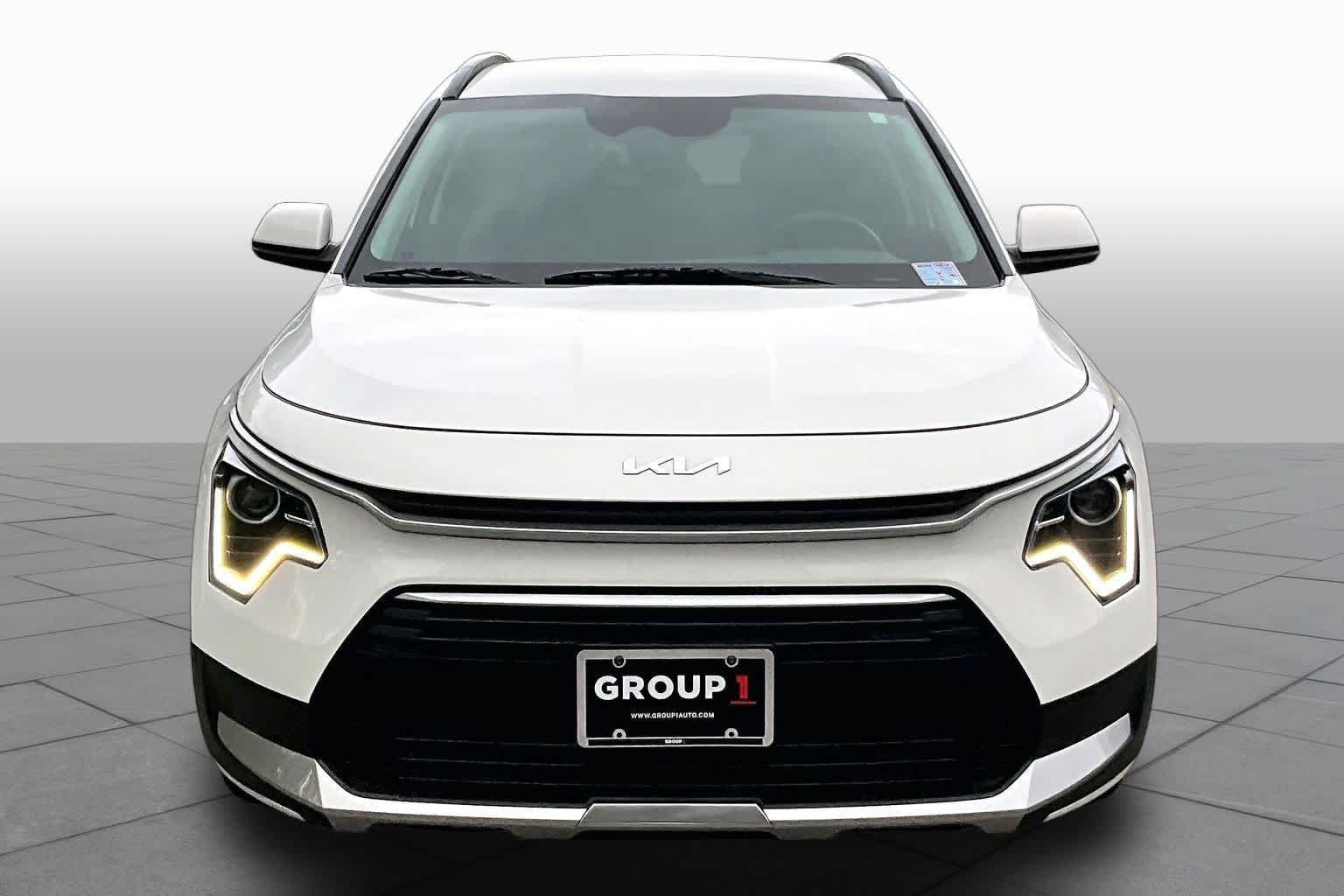 Pre-Owned 2023 Kia Niro LX