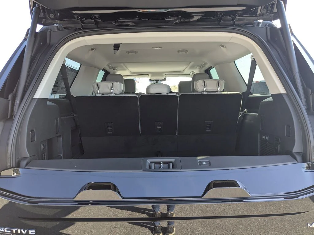 2025 Ford Expedition Active - Photo 6