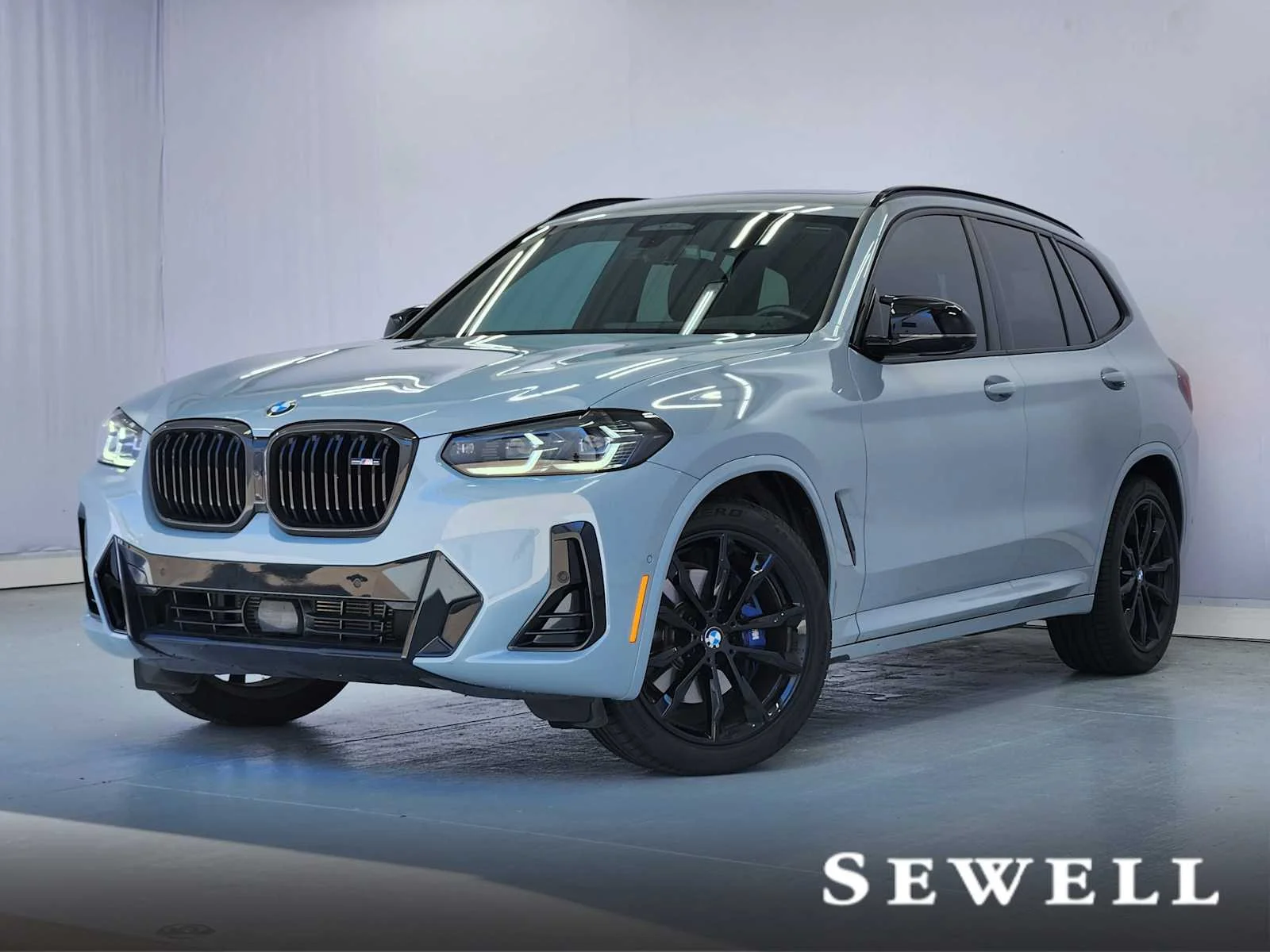 2024 BMW X3 M40i's photo
