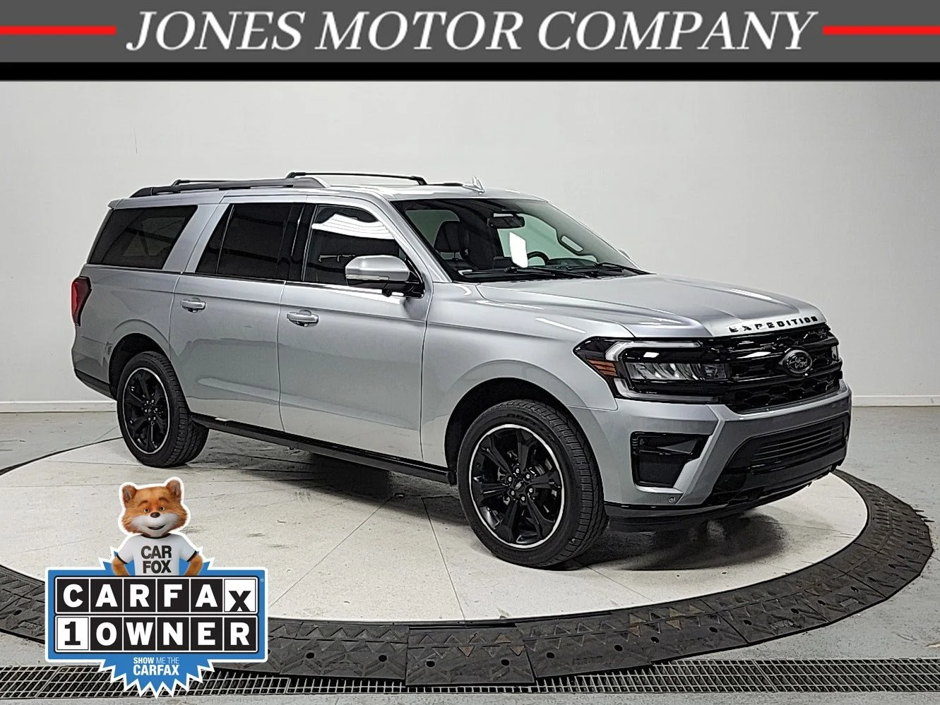 Used 2024 Silver Ford Limited image 1