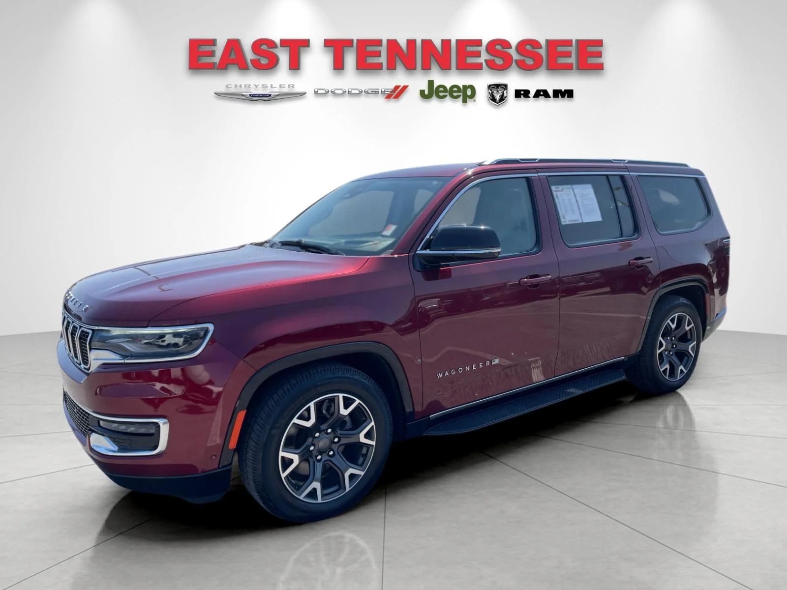 Used 2024 Red Jeep Series III image 7