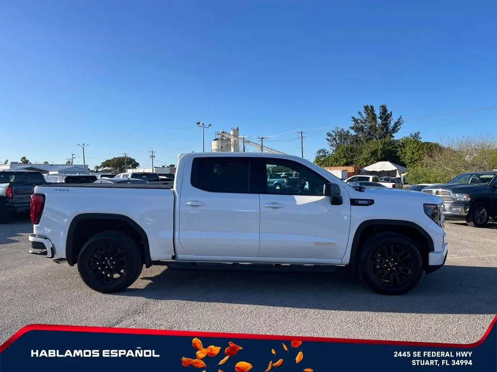New 2026 Summit White GMC Elevation image 8
