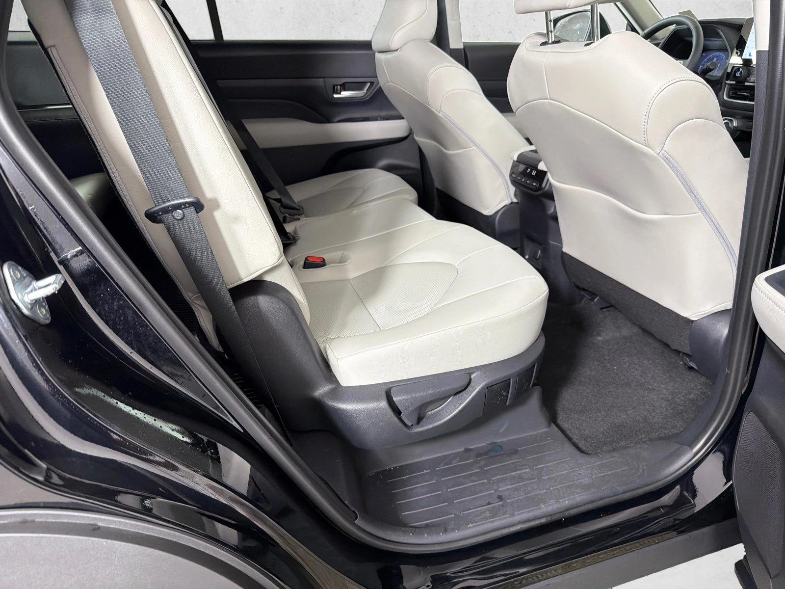 Used 2026 Midnight Black Metallic Toyota XLE image 15