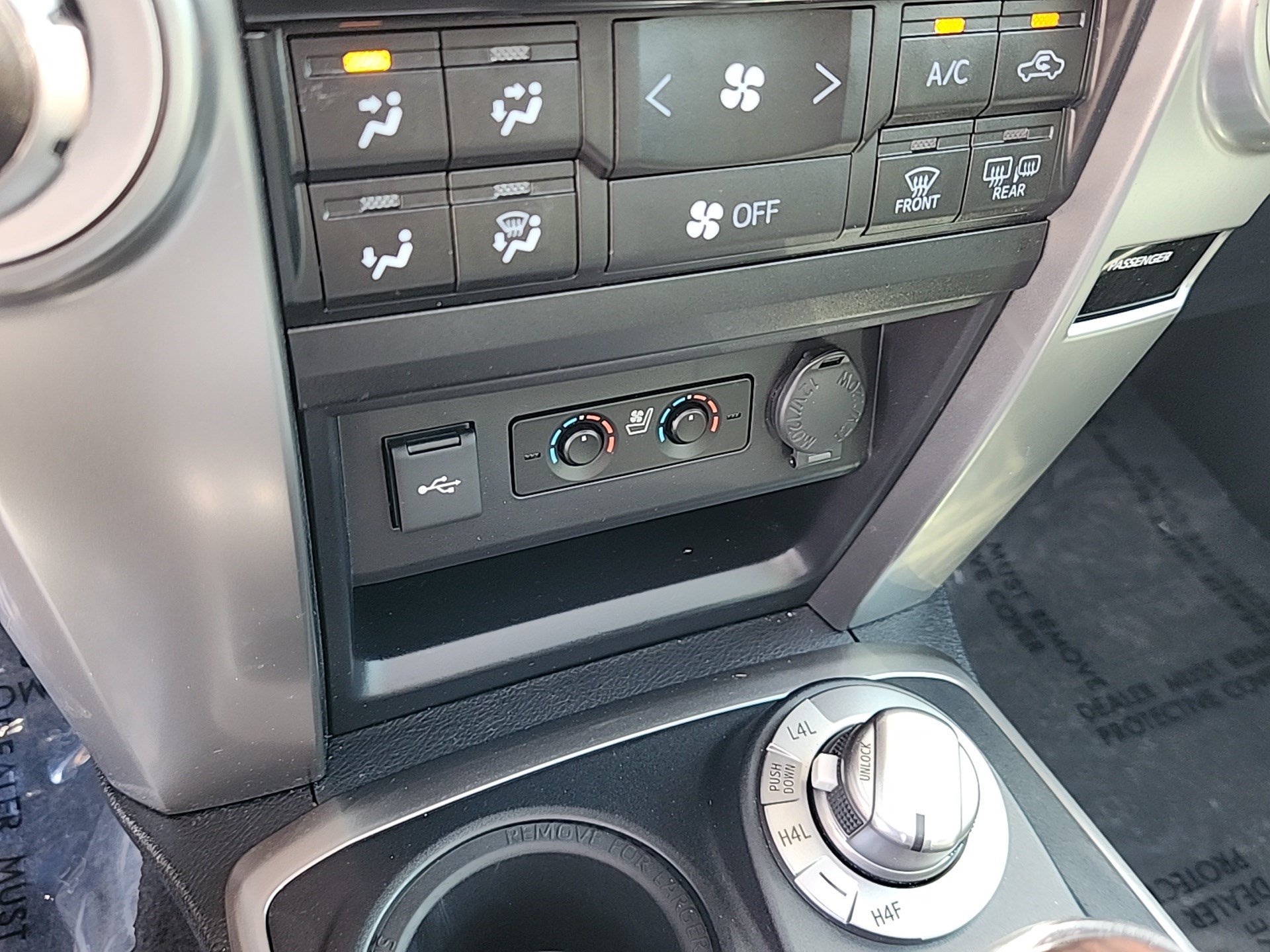 2021 Toyota 4Runner Limited - Photo 16