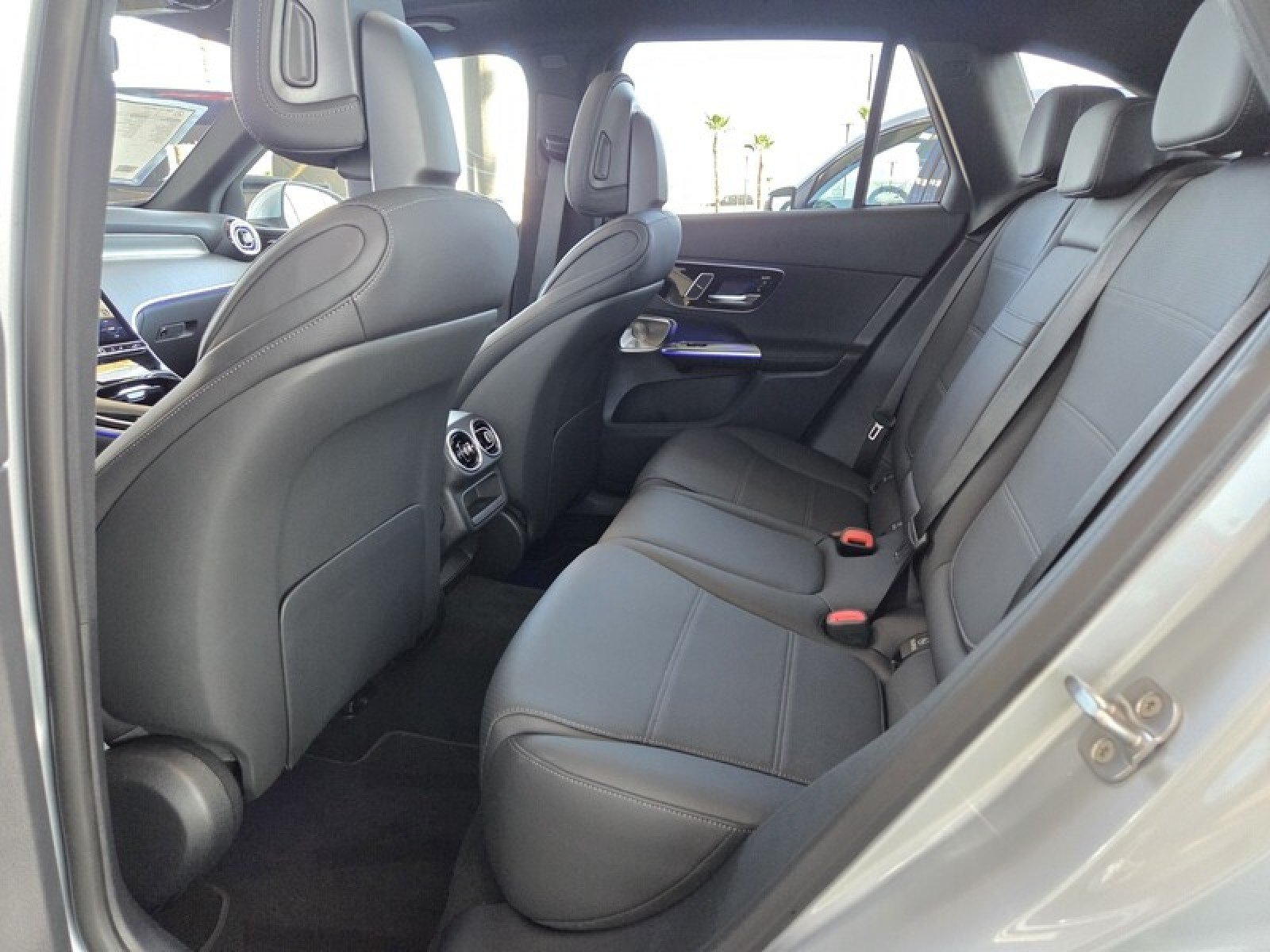 New 2026 Cirrus Silver Metallic Mercedes-Benz GLC 300 SUV image 13
