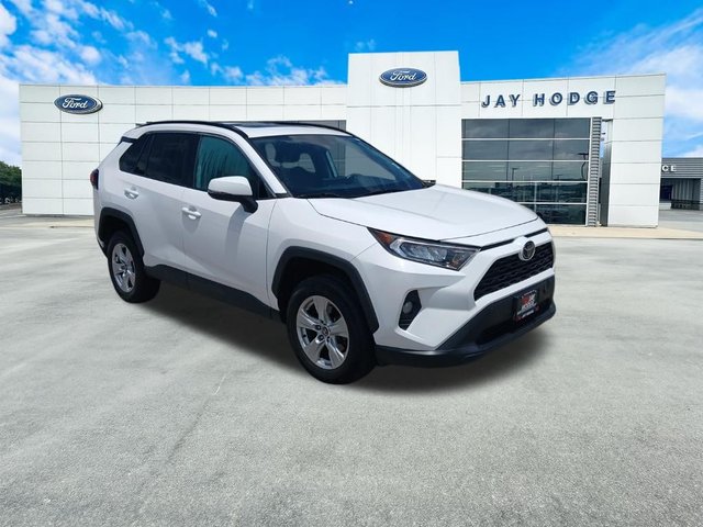 Pre-Owned 2021 Toyota RAV4 XLE