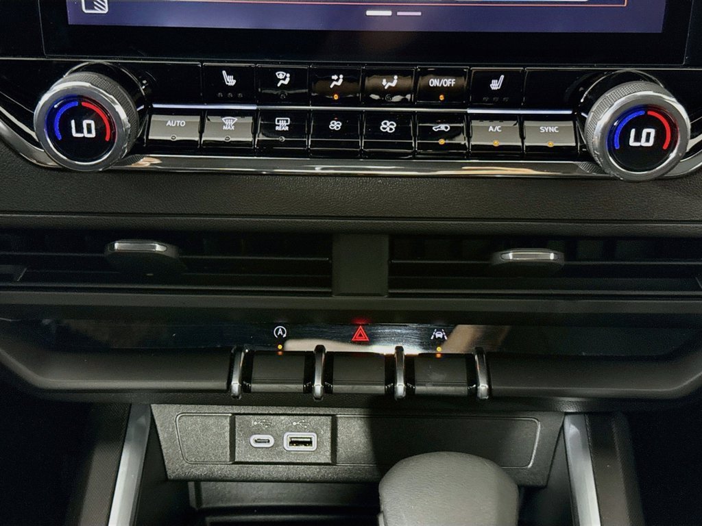 Used 2025 Radiant Red Tintcoat Chevrolet Trail Boss image 16