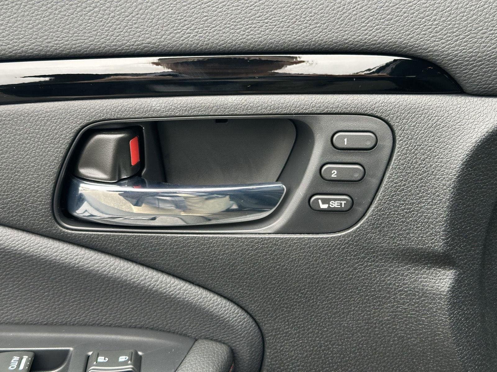 2026 Honda Ridgeline Black Edition - Photo 13