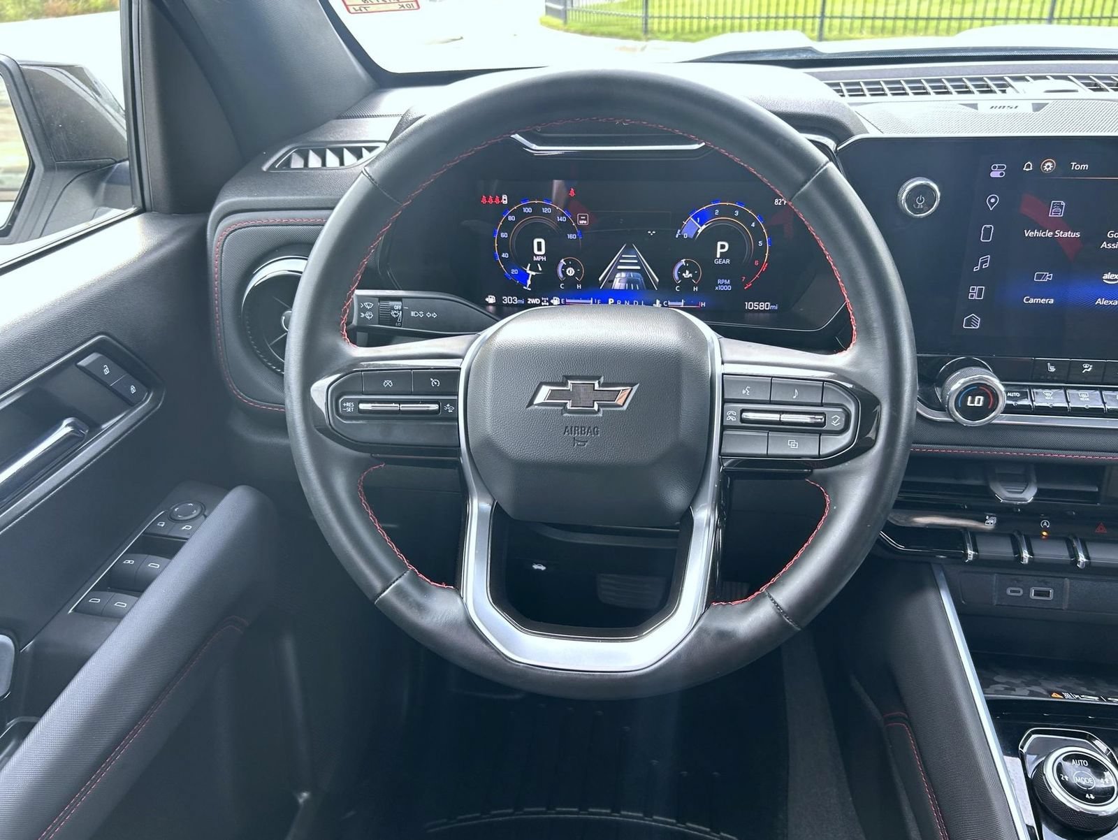 2024 Chevrolet Colorado Z71 - Photo 11