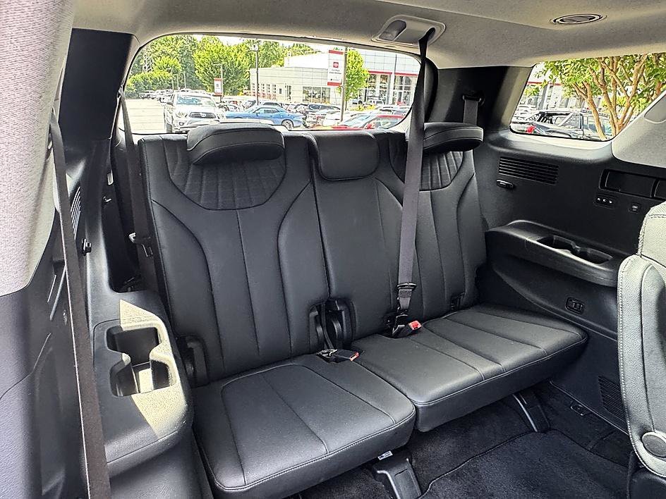 Used 2024 Abyss Black Pearl Hyundai Limited image 22