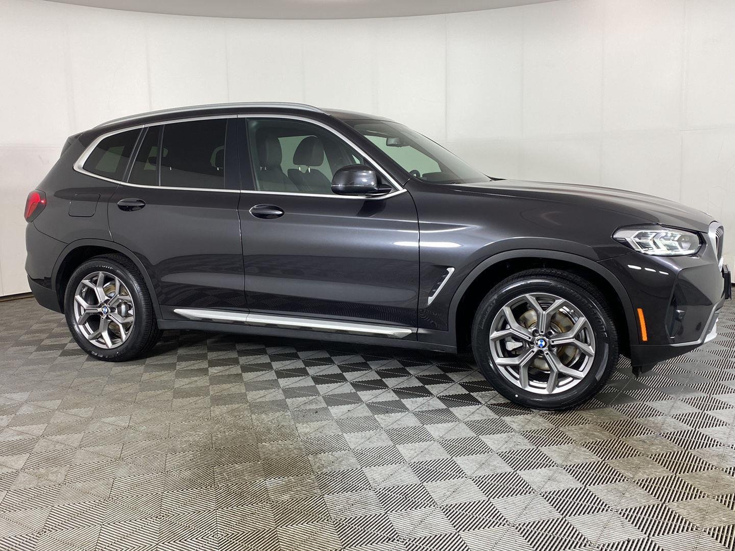 Certified Used 2024 Dark Graphite Metallic Bmw  image 3