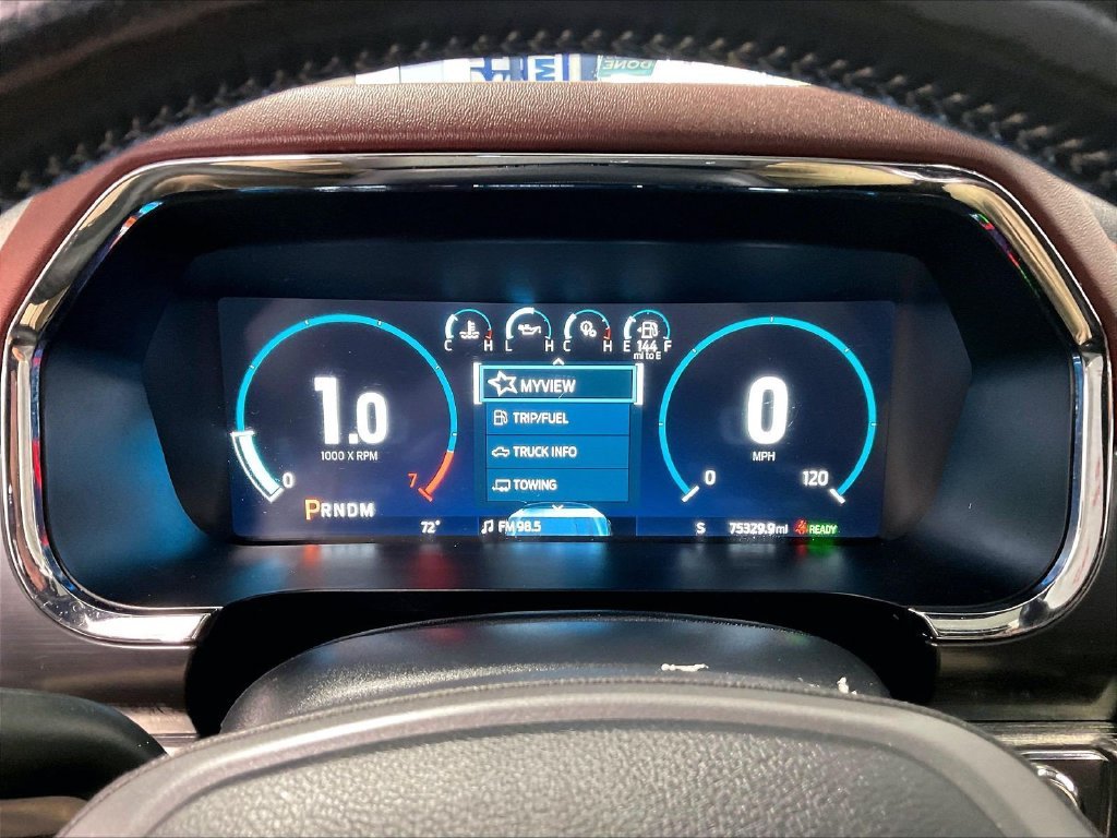 Used 2022 White Ford Lariat image 25