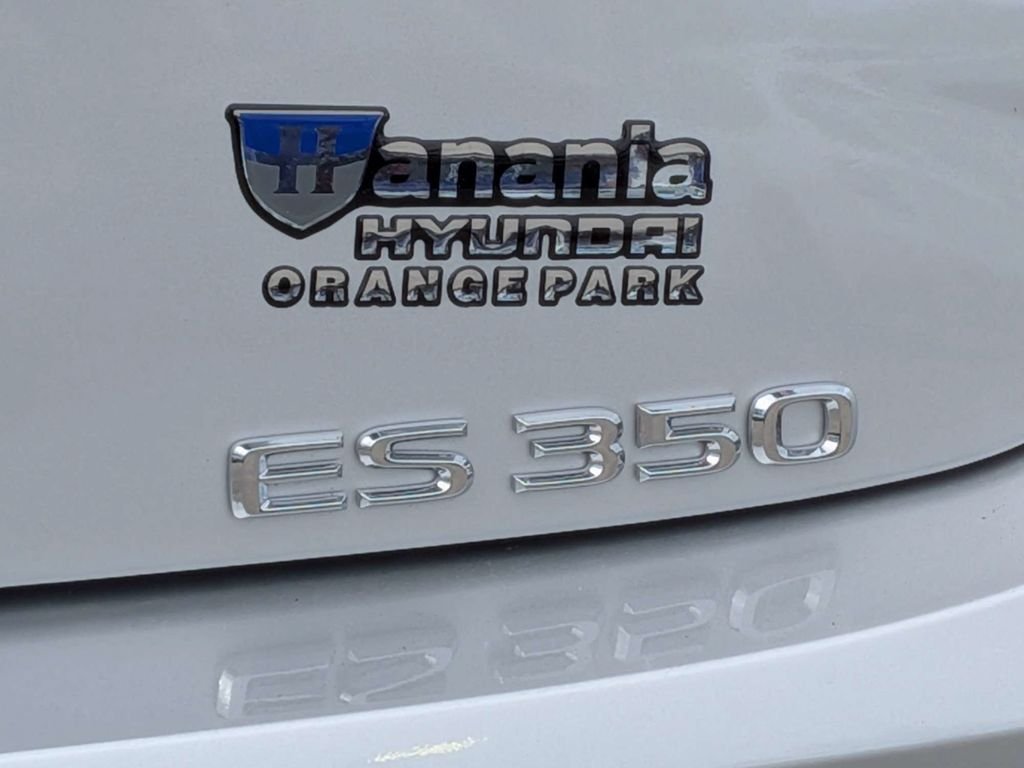 Used 2021 Silver Lexus 350 image 15