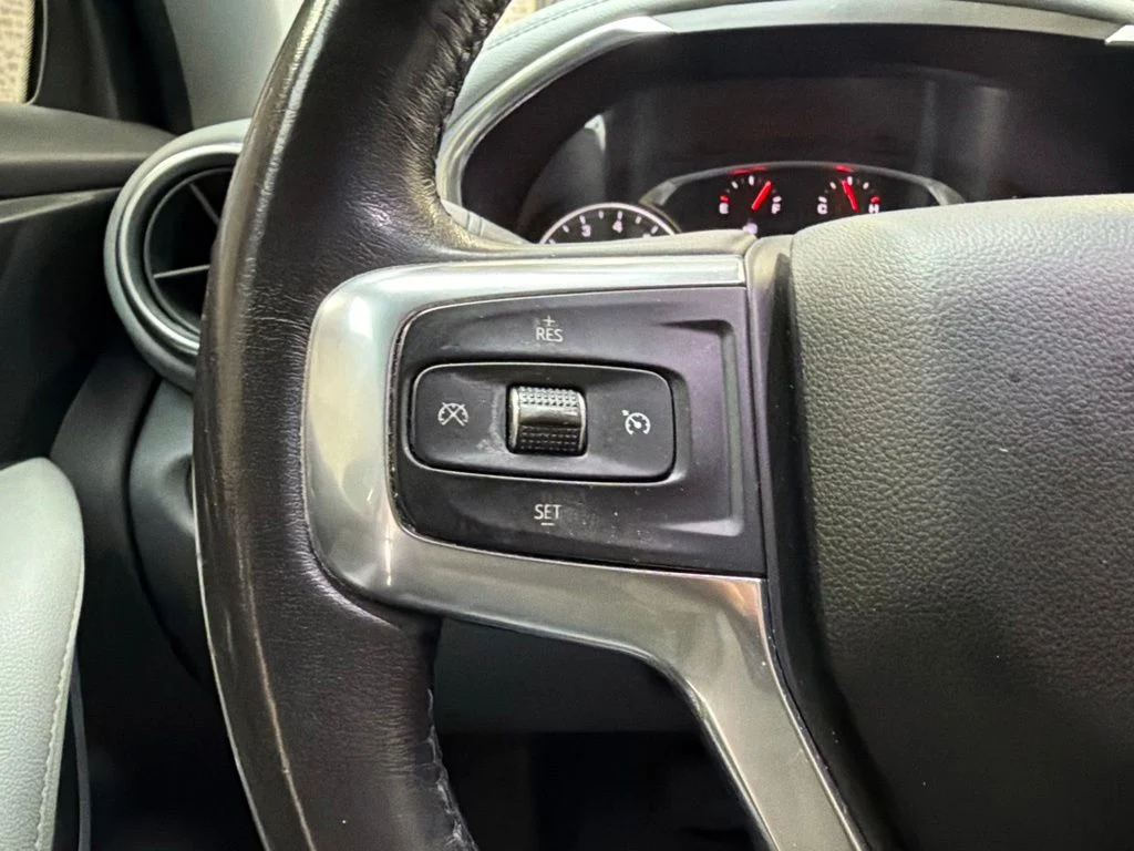 Used 2020 Summit White Chevrolet LT image 18