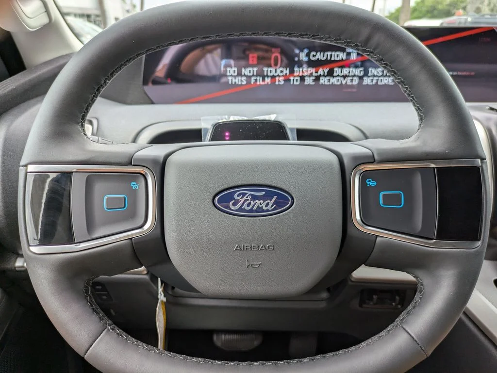New 2026 Dark Matter Gray Metallic Ford Active image 31