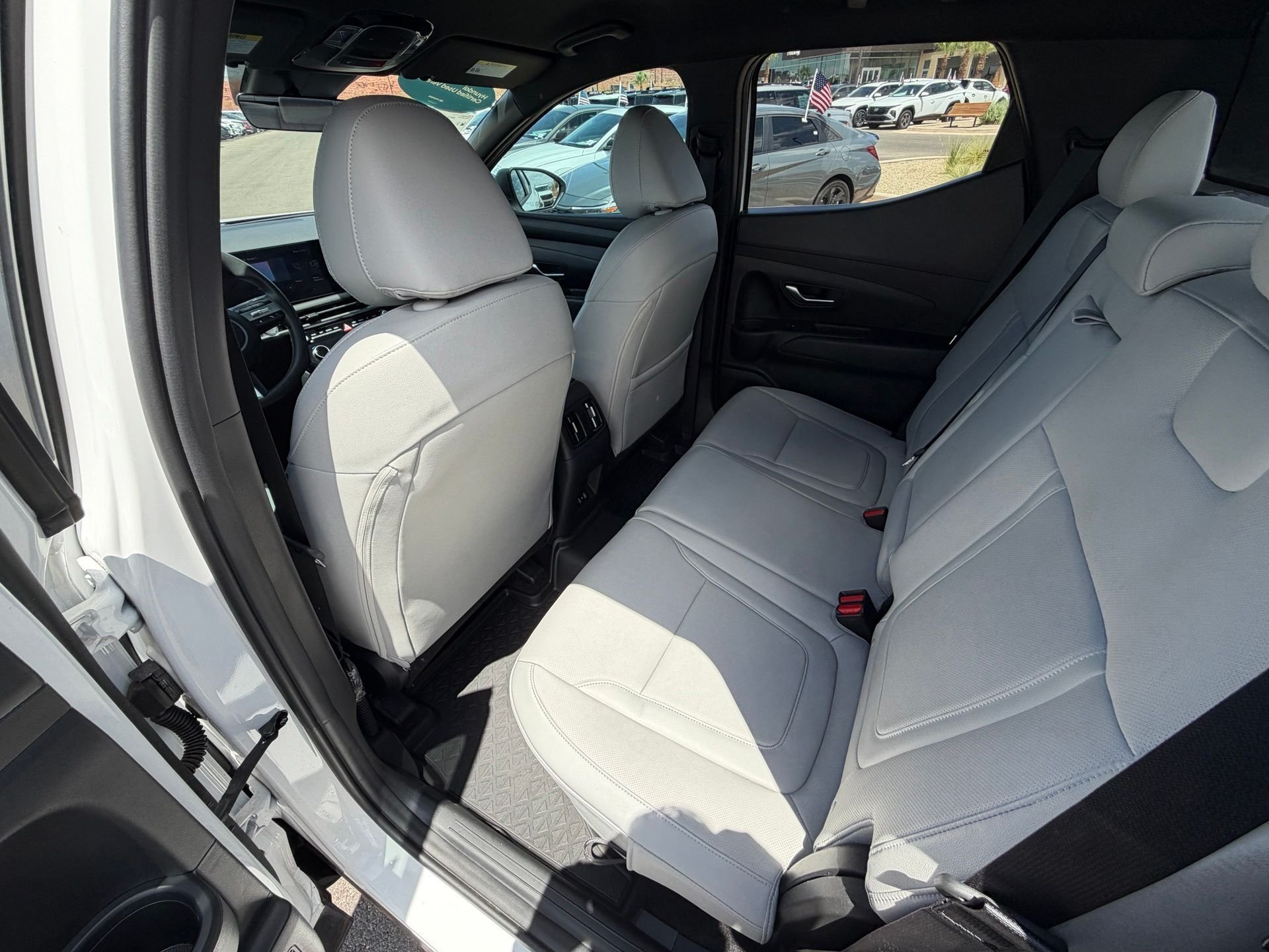 Certified Used 2025 White Hyundai SEL image 30