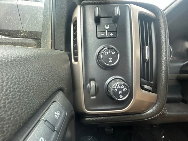 Used 2017 Red GMC Denali image 13