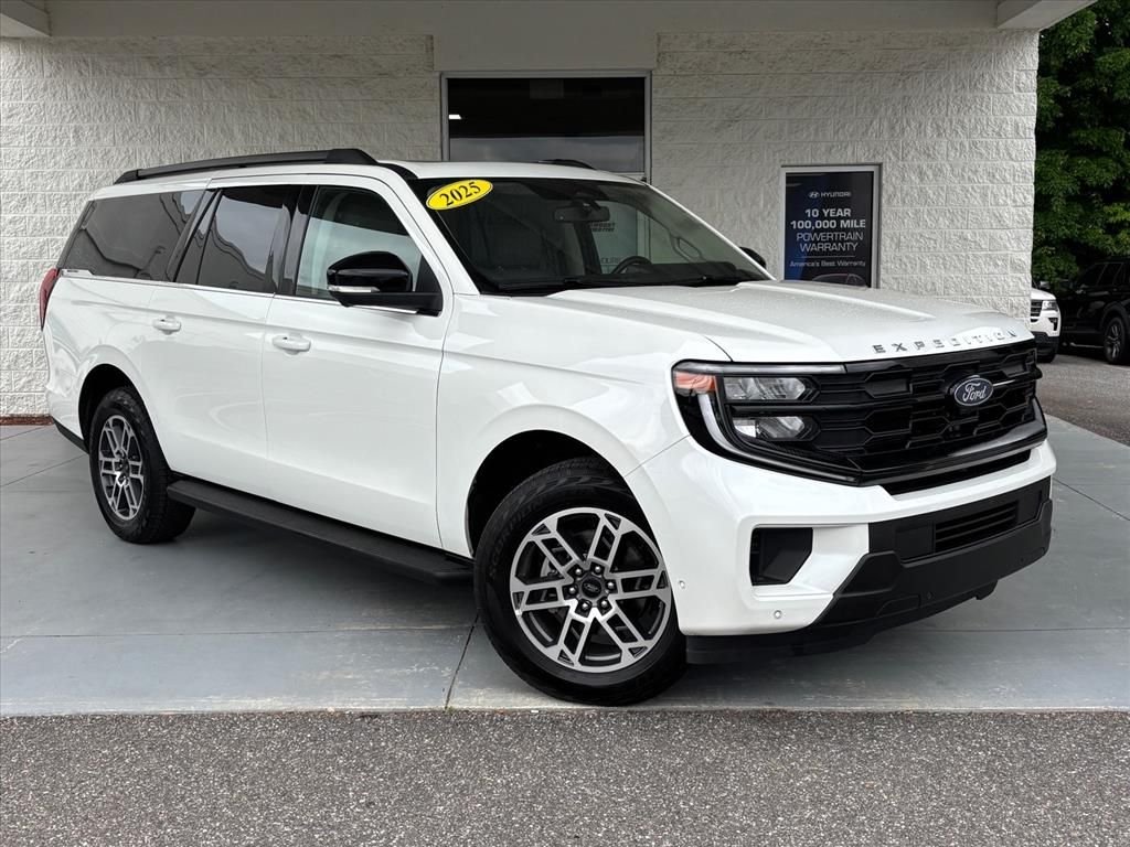 2025 Ford Expedition Active MAX 4x4's photo