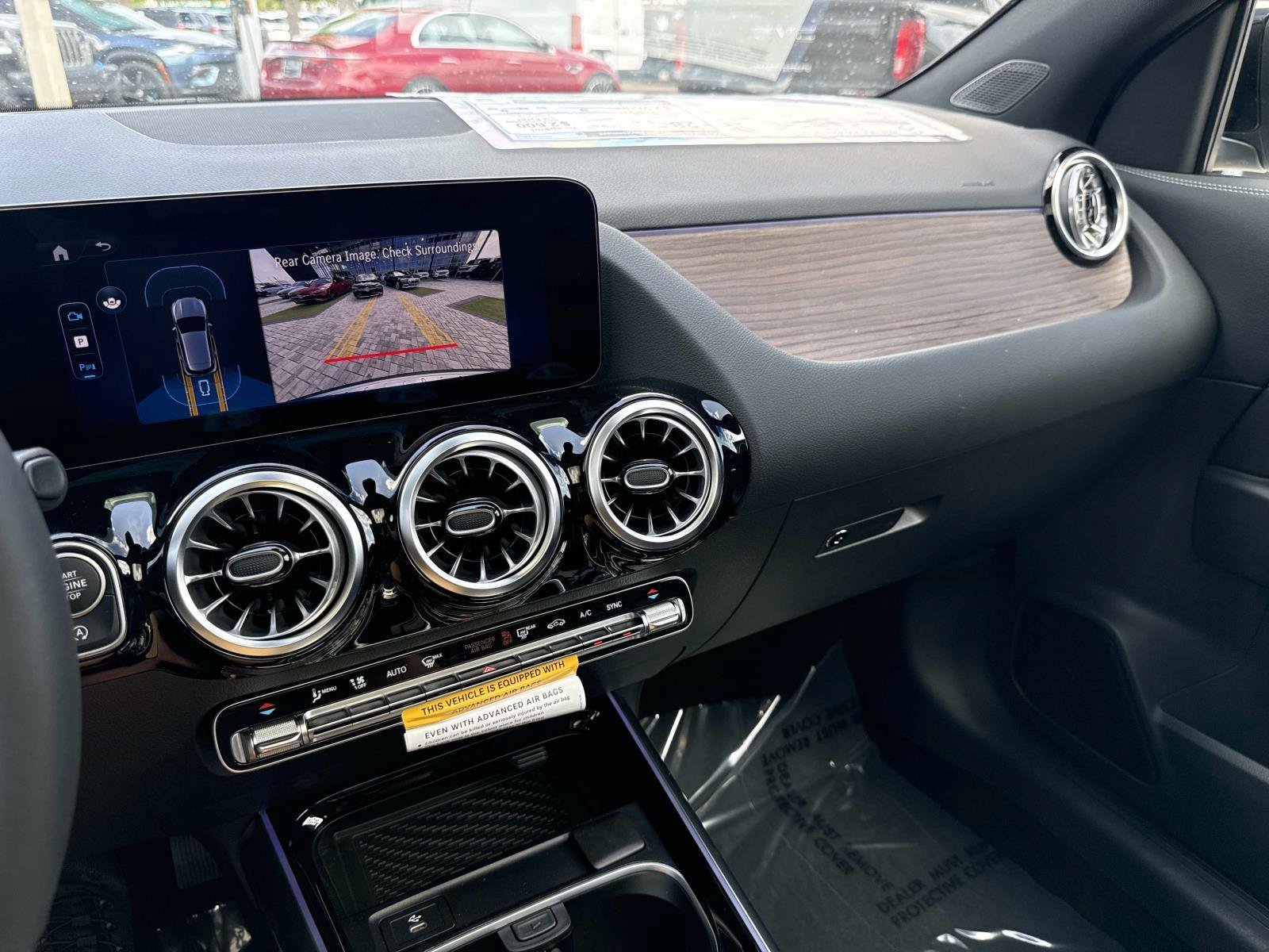 New 2026 Silver Metallic Mercedes-Benz 250 4MATIC® SUV image 27