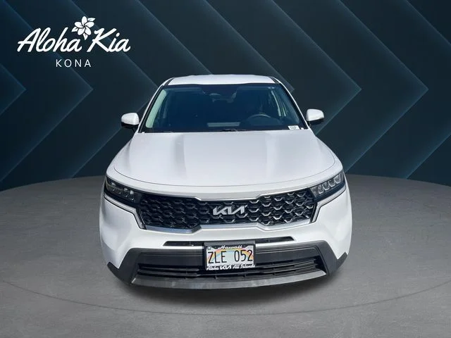 Used 2023 White Kia LX image 1