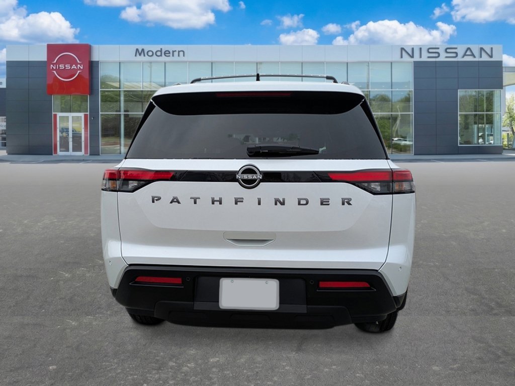 New 2026 Everest White Pearl Tricoat Nissan SV image 4