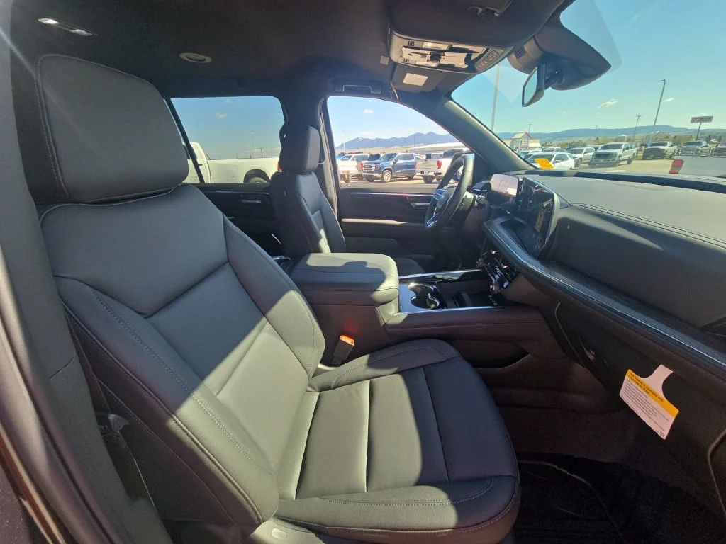 2026 Chevrolet Tahoe LT - Photo 11