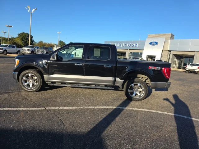 Used 2021 Black Metallic Ford XLT image 6