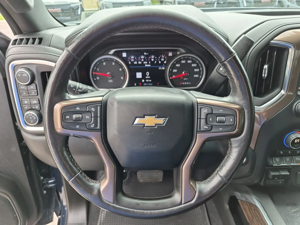 Used 2020 Blue Chevrolet High Country image 21