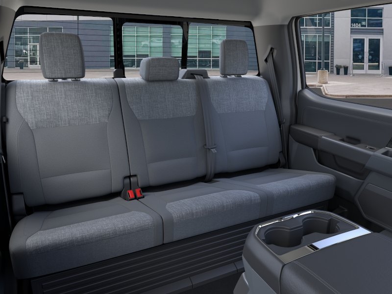 New 2026 Oxford White Ford F-250® XLT image 11